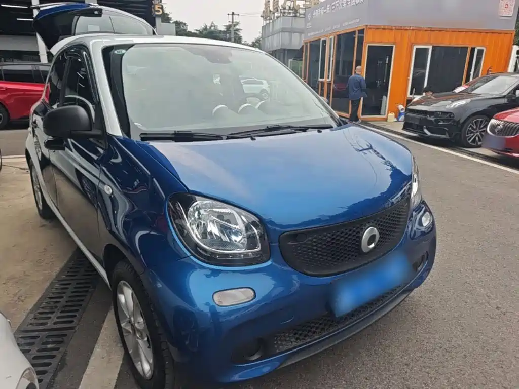 smart forfour 2017 2016 1.0L 52kW Agile Edition