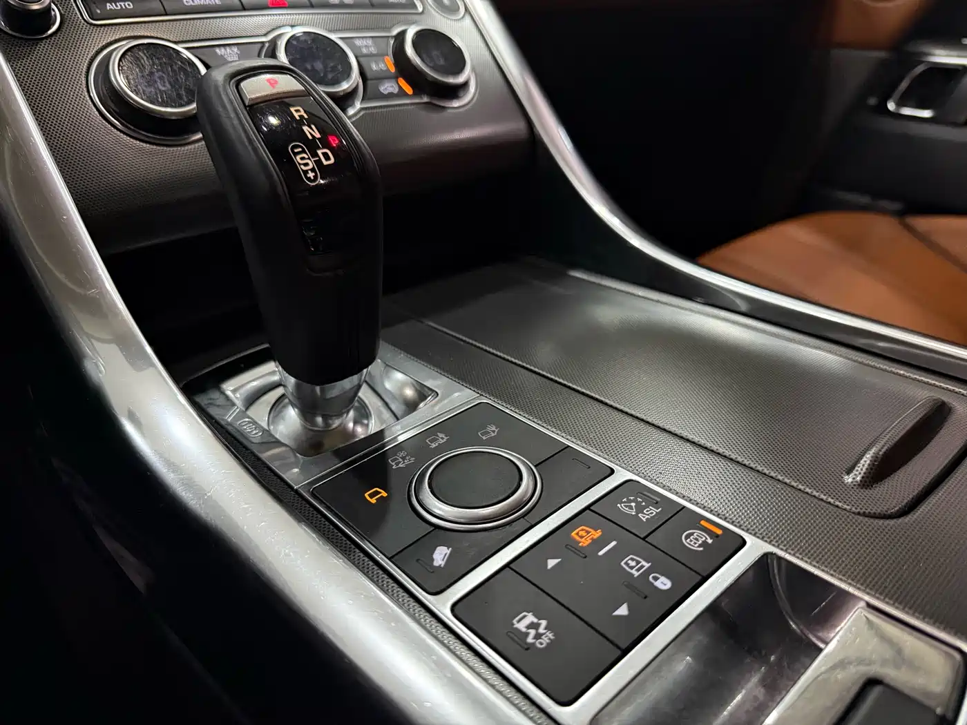 Photo 16 - Land Rover Range Rover Sport
