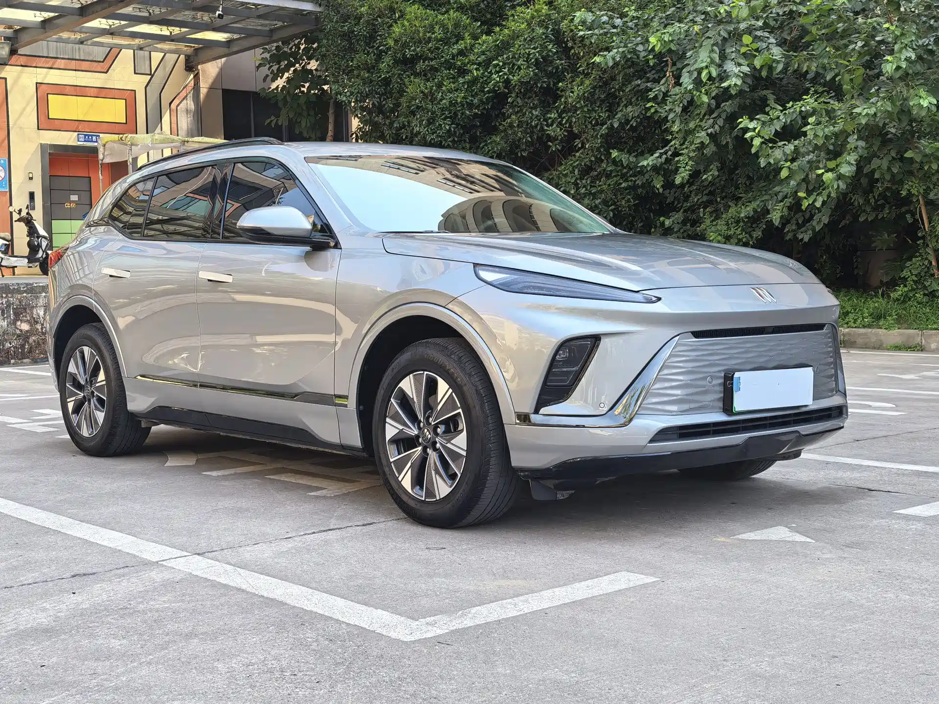 Фото 3 - Buick E5