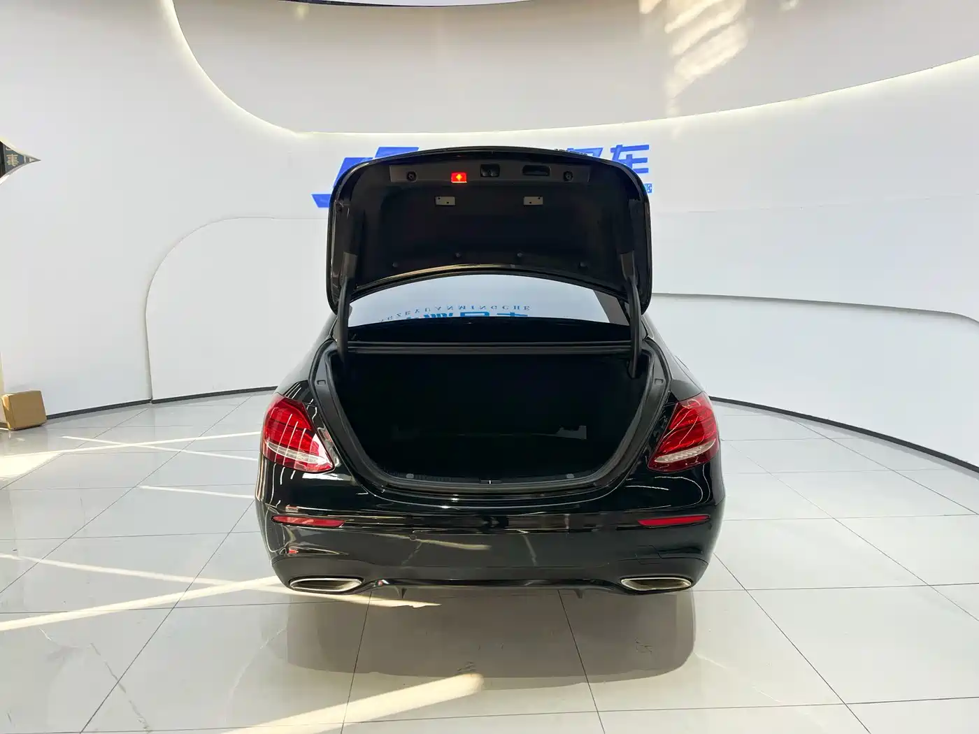 Mercedes-Benz E-Class 2017 E 200 Sport фото 6