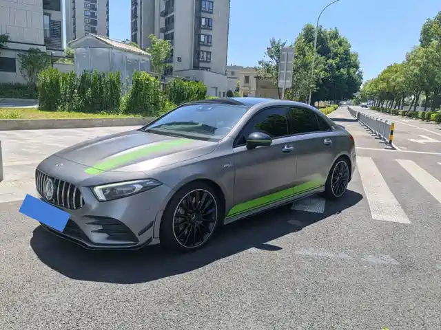Mercedes-Benz A-Class AMG AMG A 35 L 4MATIC, Scorching, Night, Специальная