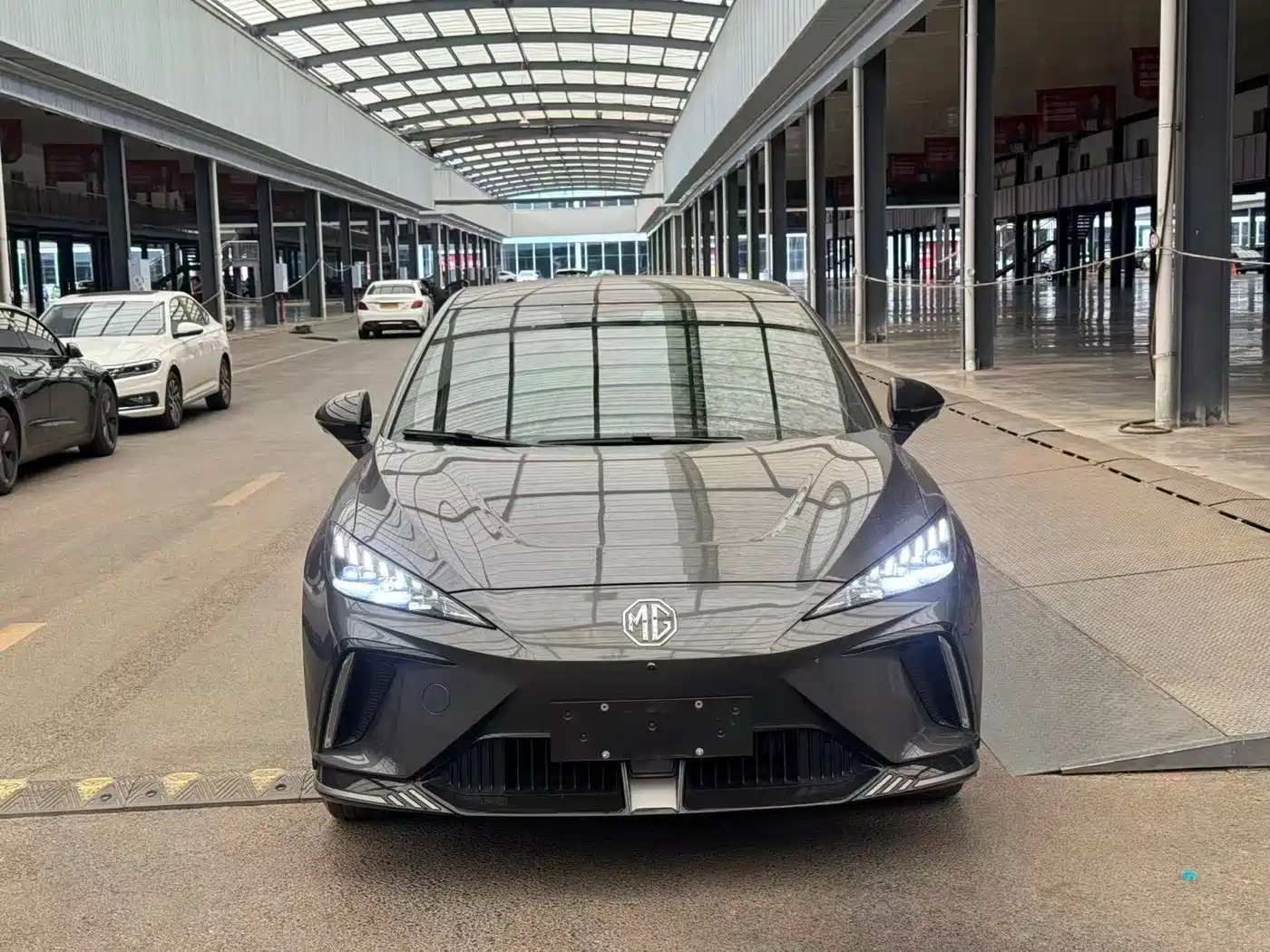MG MG4 EV 2023 2022 Model 425km Flagship