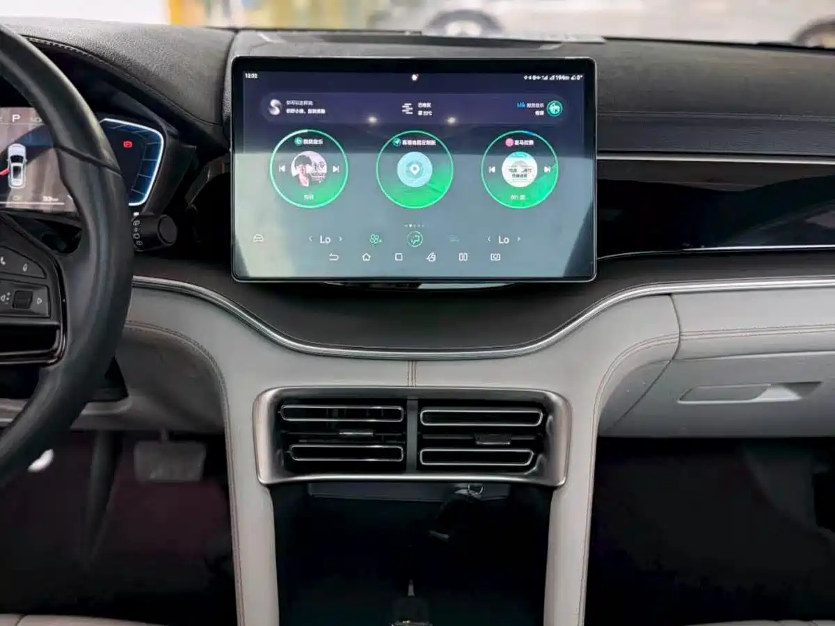 BYD Song PLUS PHEV 2024 Glory Edition EV 520km Luxury фото 16