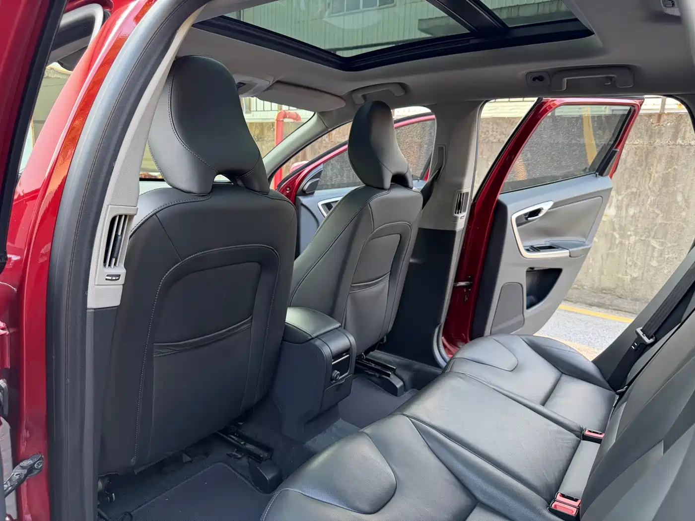 Volvo XC60 (Import) 2014 2015 T5 Smart Comfort Edition