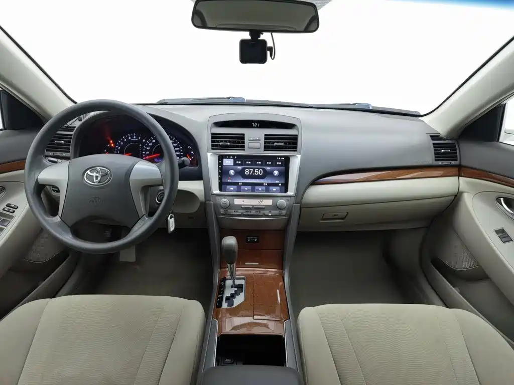 Toyota Camry 2015 2013 200E Classic Elite Edition