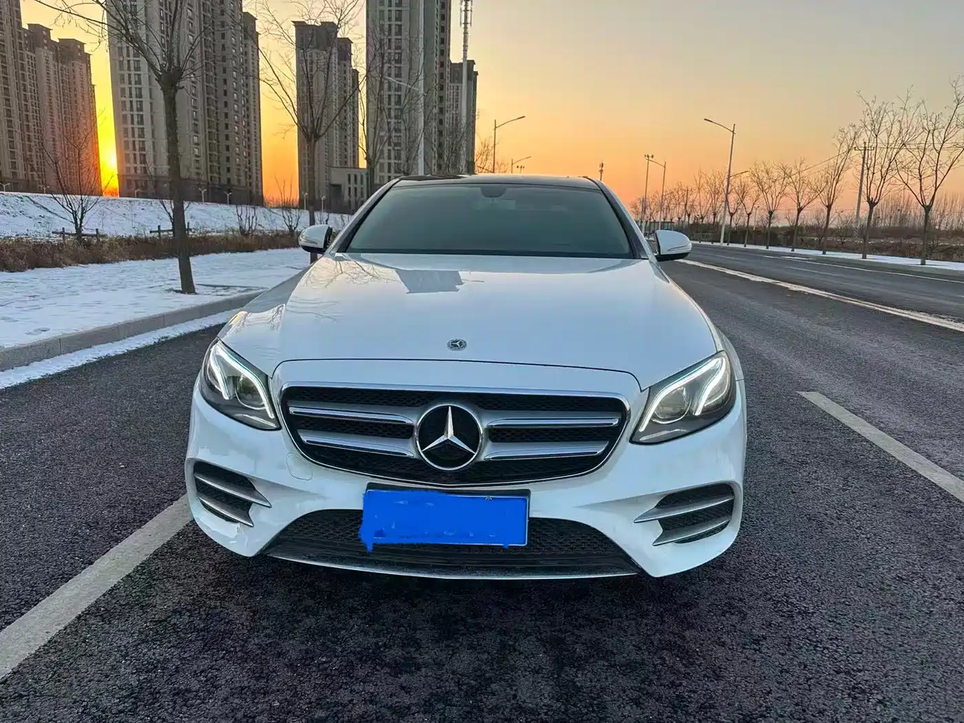 Mercedes-Benz E-Class 2016 E 200 L Sport Type фото 2