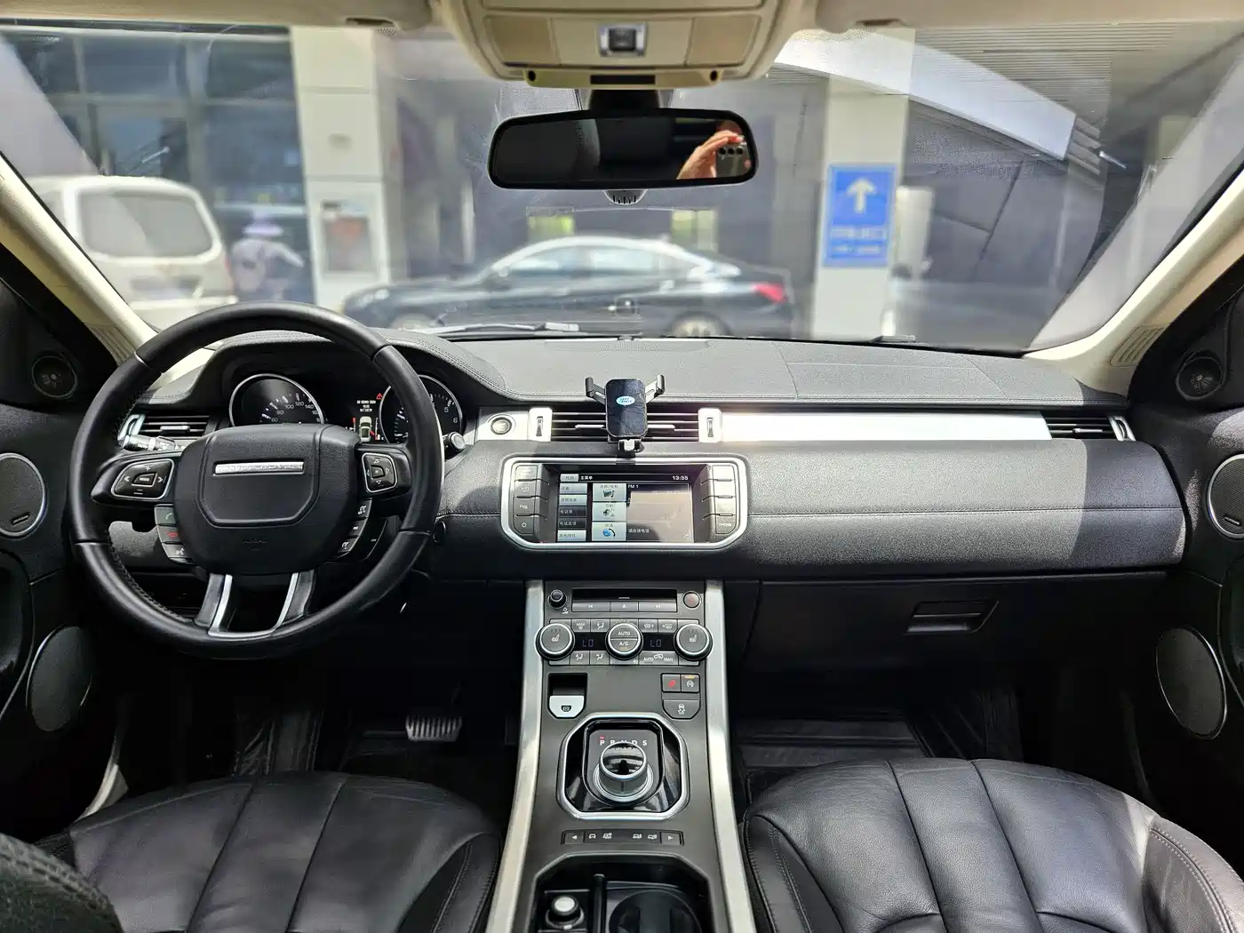 Land Rover Range Rover Evoque (Import) 2014 2.0T 5-door Brilliance Sport фото 7