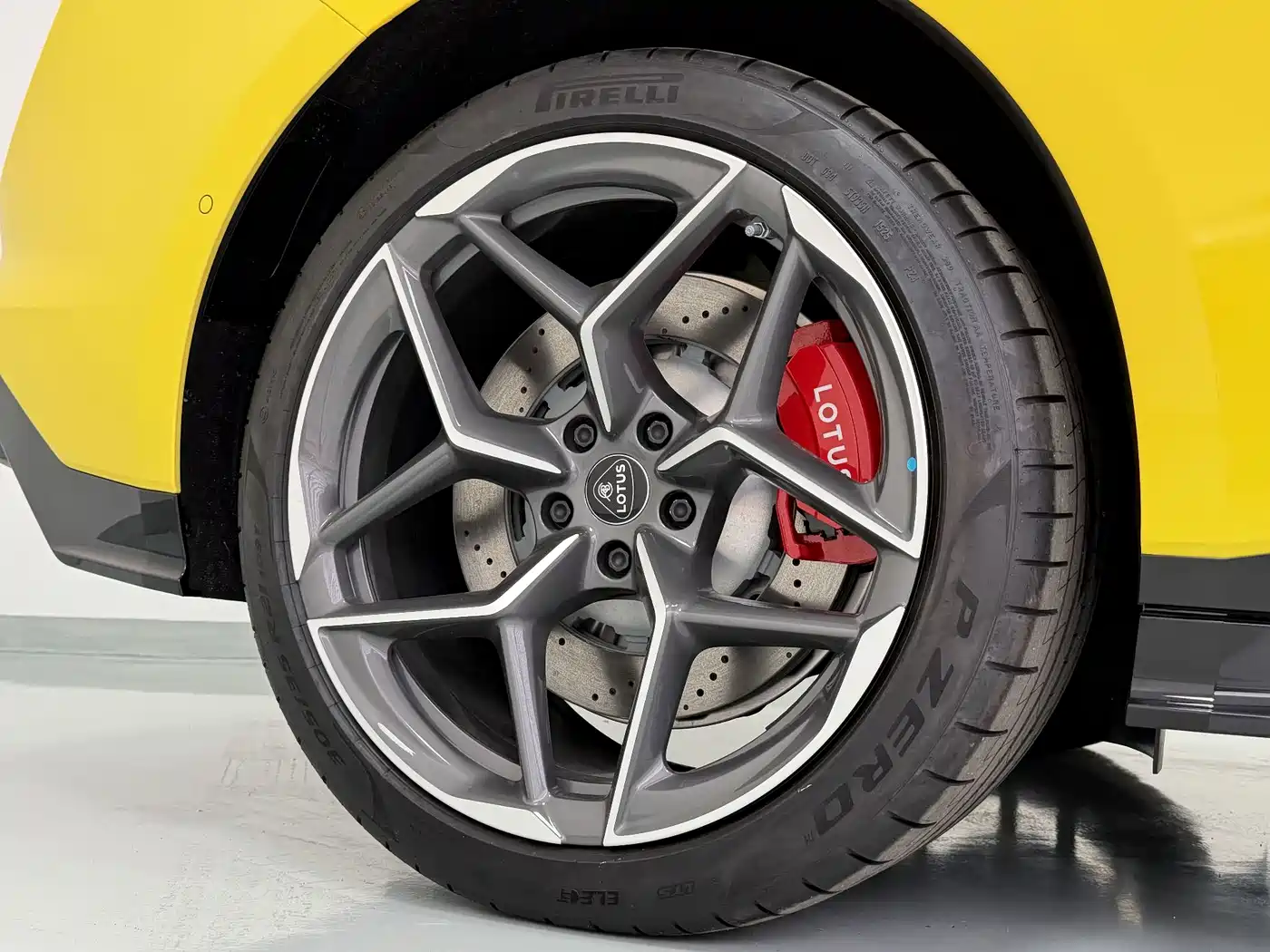 Lotus Cars EMEYA Blossom 2026 2026 600