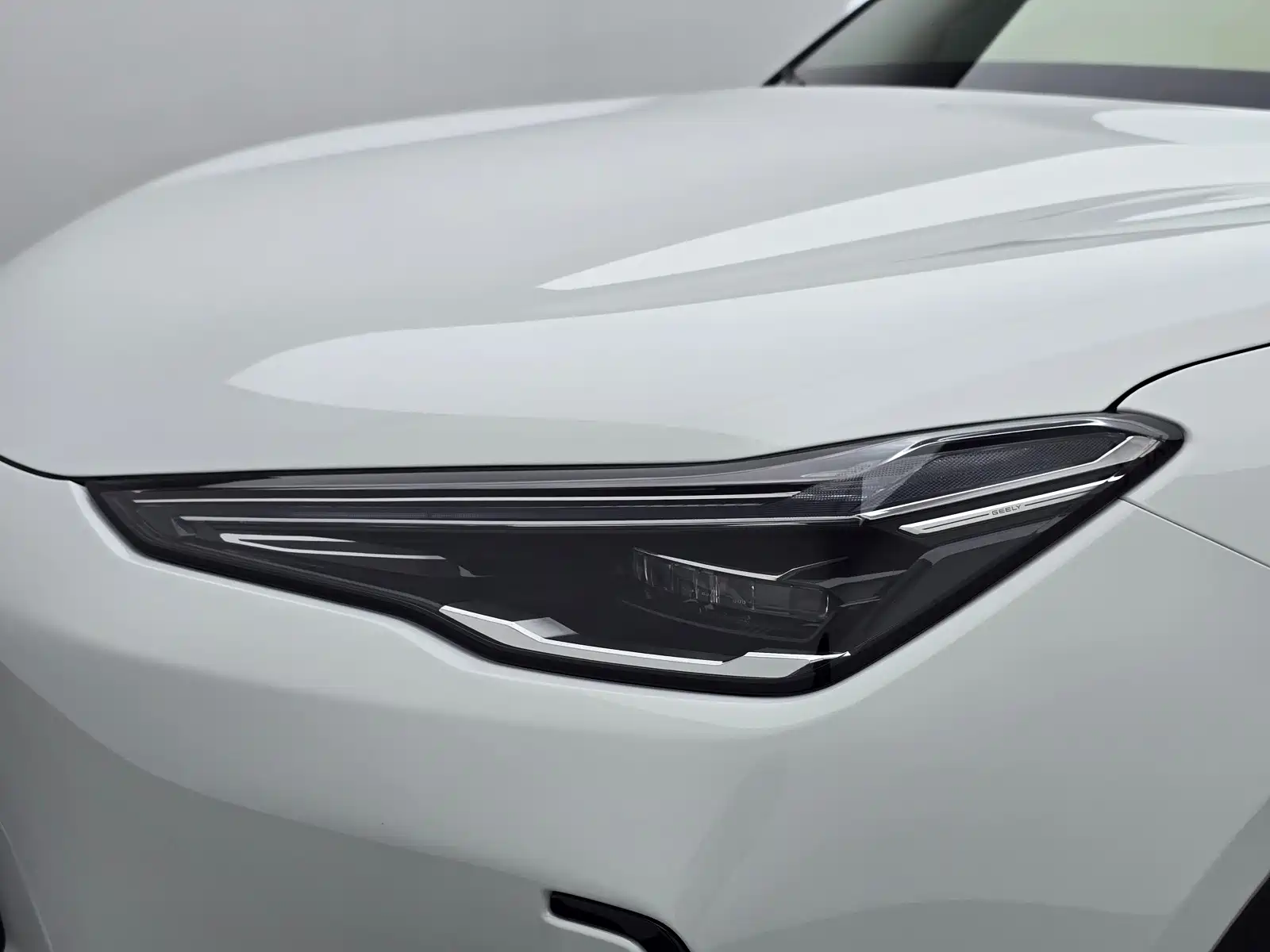 Фото 8 - Geely Galaxy Galaxy E5