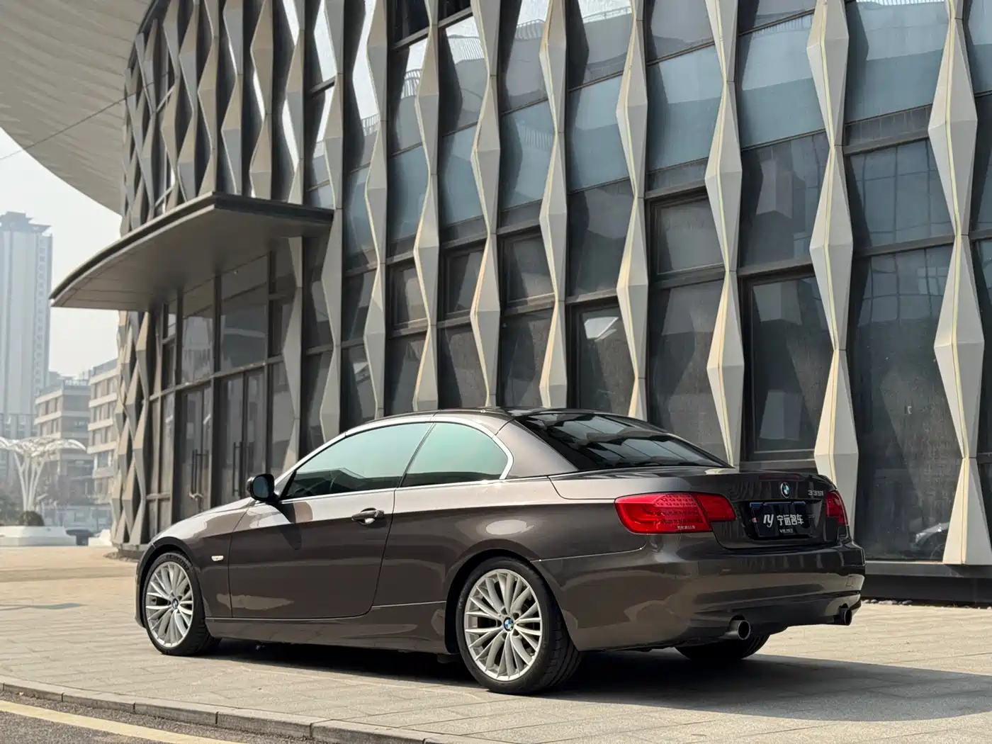 BMW 3 Series (Import) 2011 335i Convertible Coupe фото 7