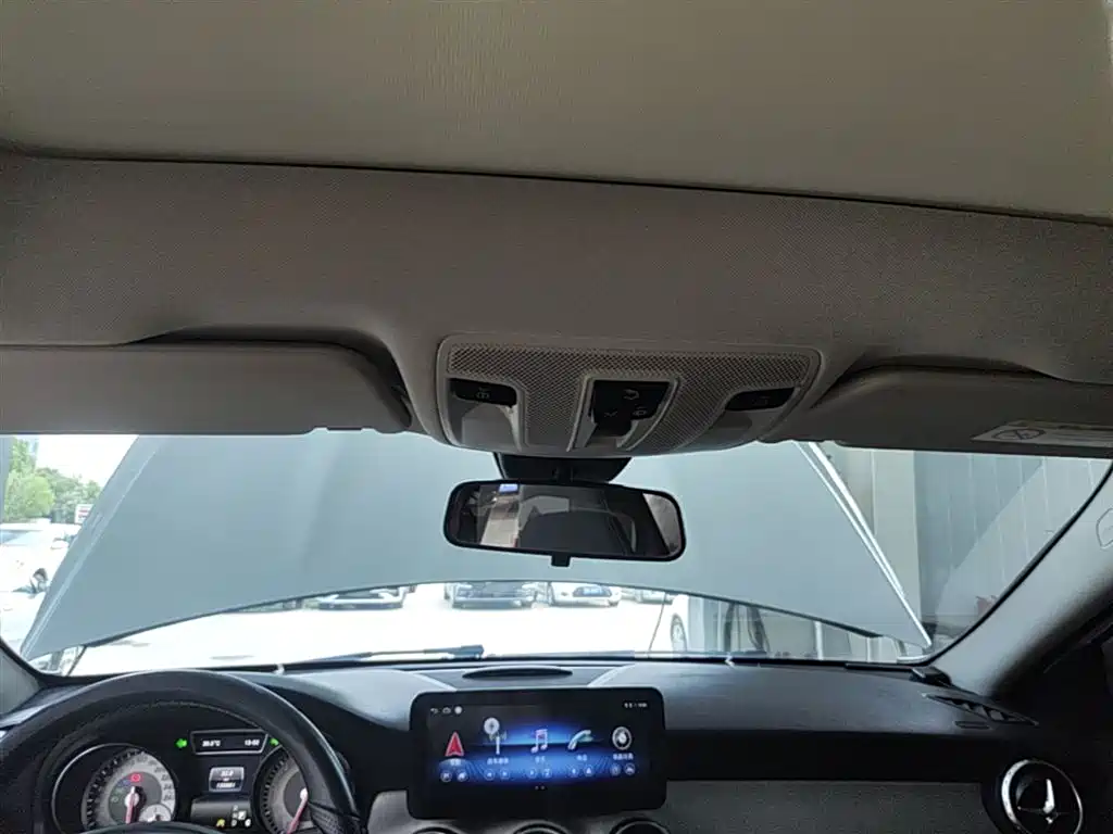 Mercedes-Benz GLA 2016 GLA 200 Dynamic фото 18