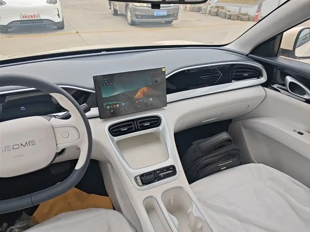 Geely Galaxy Starry Wish 2026 Edition 310km Youth Version фото 13