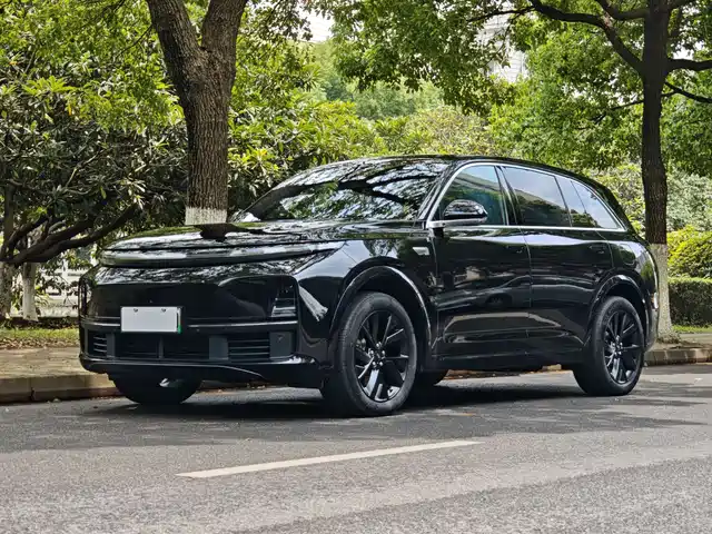 Li Auto L7 Pro