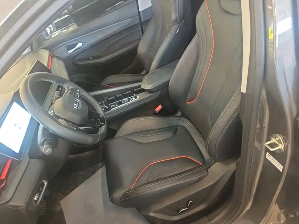 Geely Binrui 2025 2024 Binrui COOL 1.5T DCT Soaring Dragon Edition