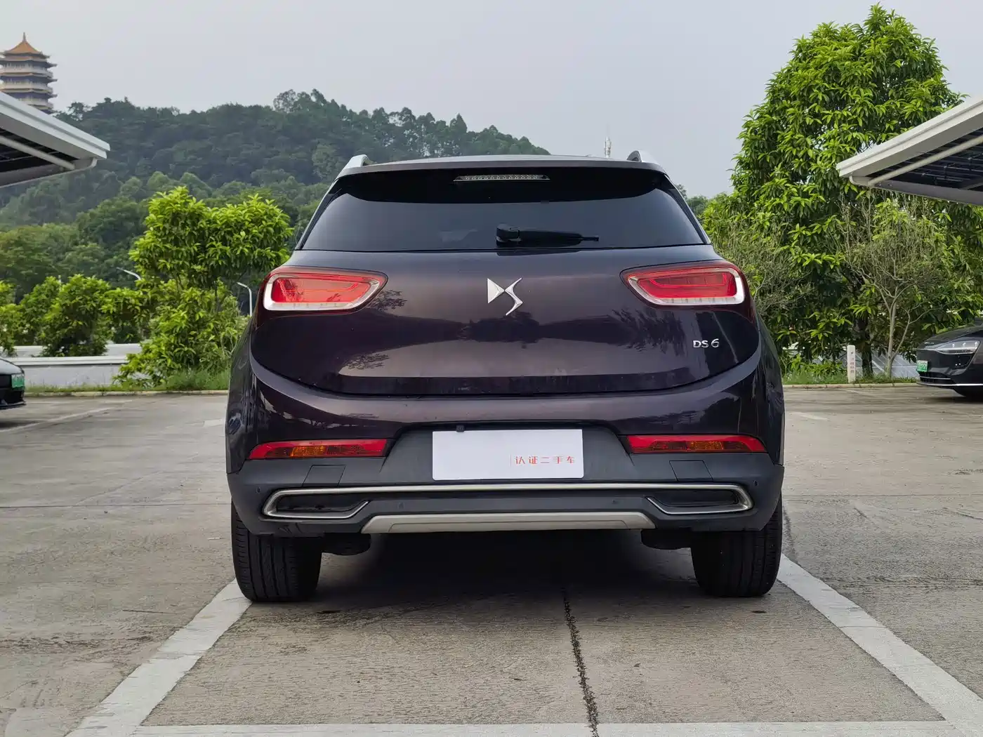 DS 6 2015 2014 1.6T Luxury Edition THP160