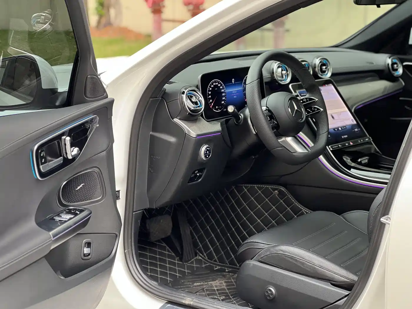 Mercedes-Benz C-Class 2022 C 260 L Sport Edition фото 4