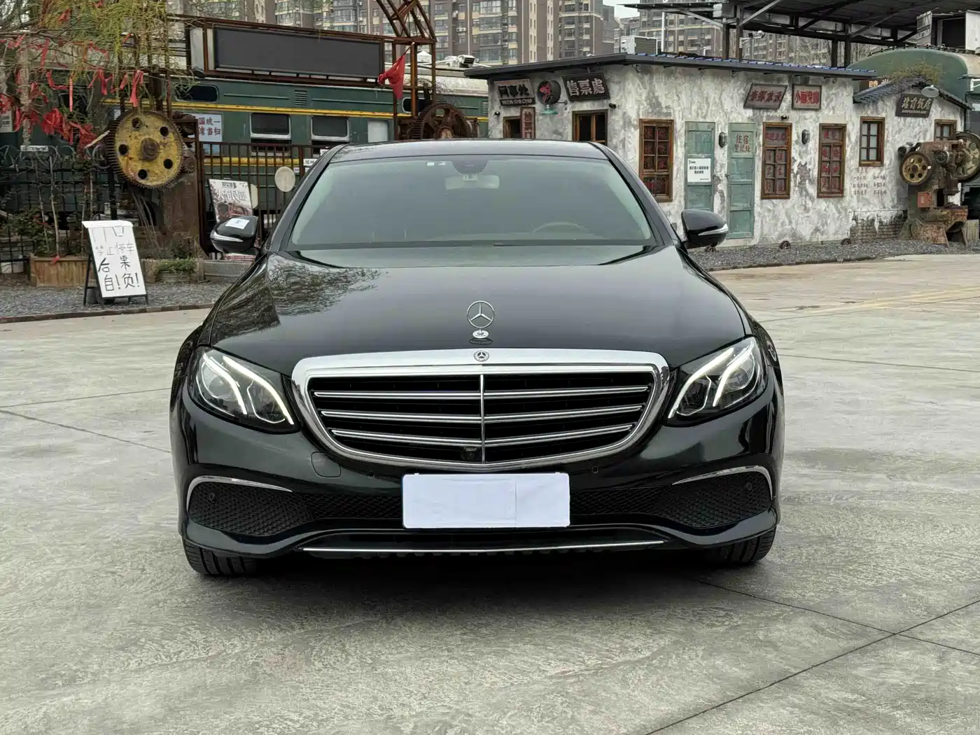 Mercedes-Benz E-Class 2019 Facelift E 300 L Luxury фото 3