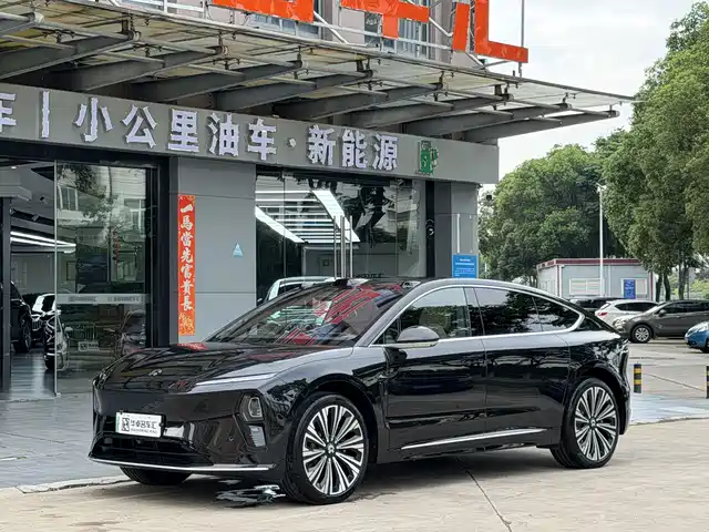 NIO NIO ET9 2025 100kWh Signature Edition