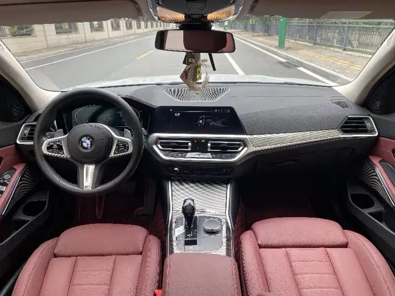 BMW 3 Series 2021 325Li M Sport Package фото 5