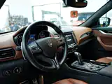 صورة 14 - Maserati Levante