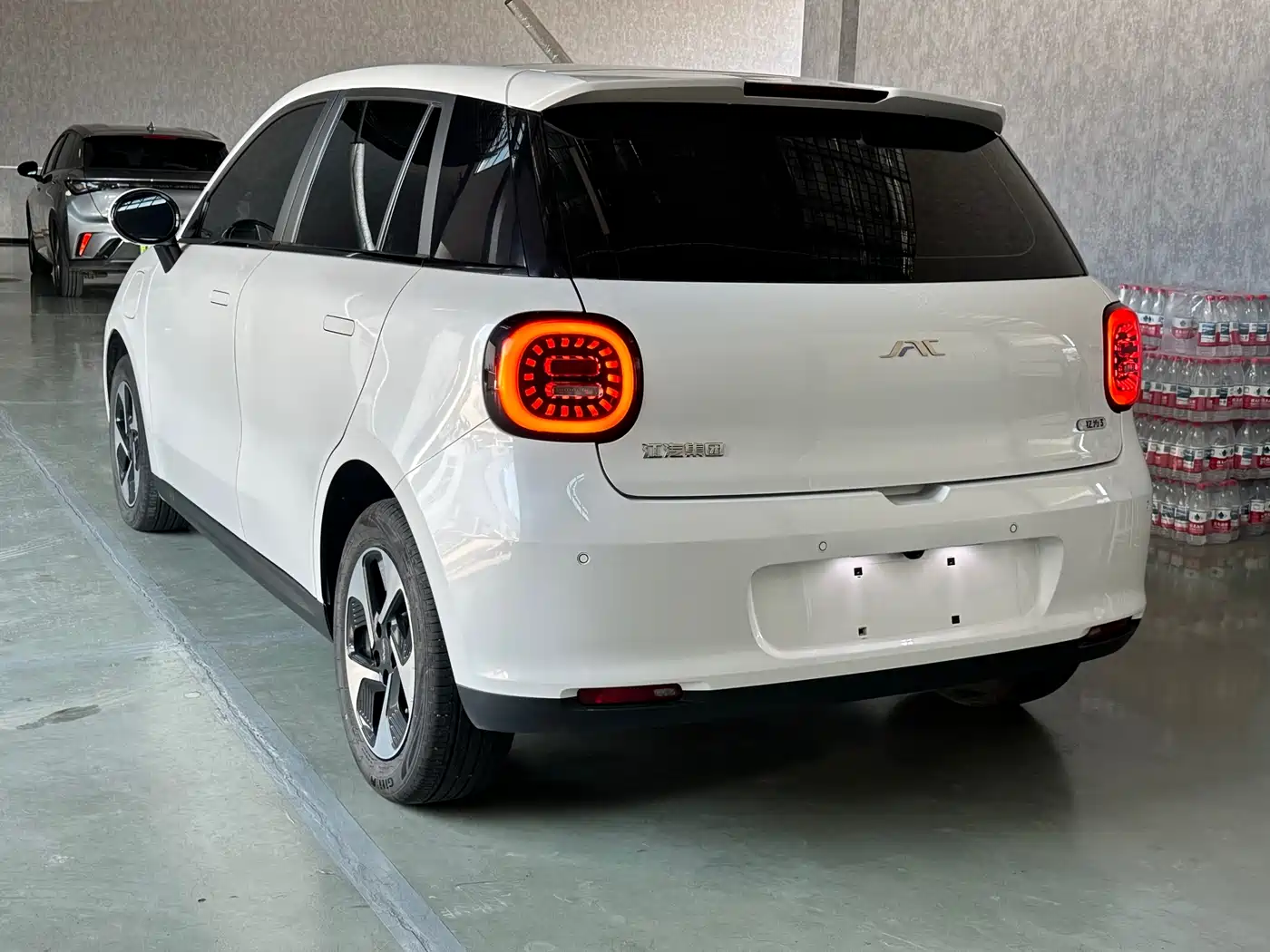 JAC Yiwei Yiwei 3 2024 2024 Beloved Edition 330km Air