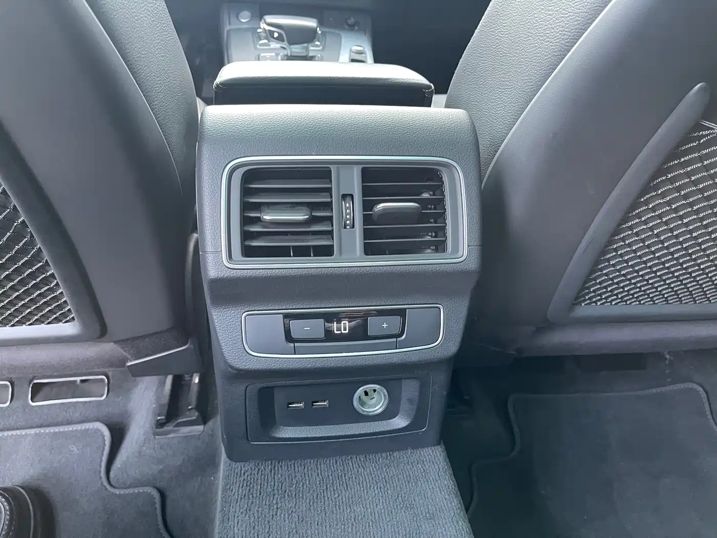 Audi Q5L 2018 40 TFSI Prestige Fashion (China V) фото 14