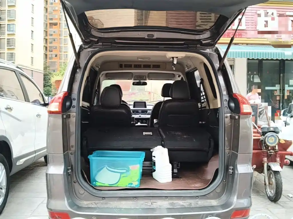 Dongfeng Fengguang Fengguang 330 2020 2019 1.5L 330S Manual Comfort China VI