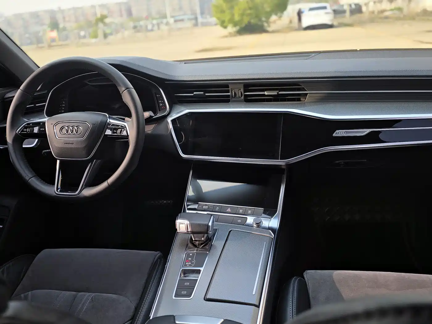 Audi A6L 2021 40 TFSI Luxury Elegance фото 10