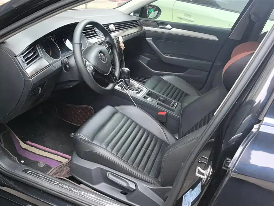Volkswagen Magotan 2017 280TSI DSG Comfort фото 9
