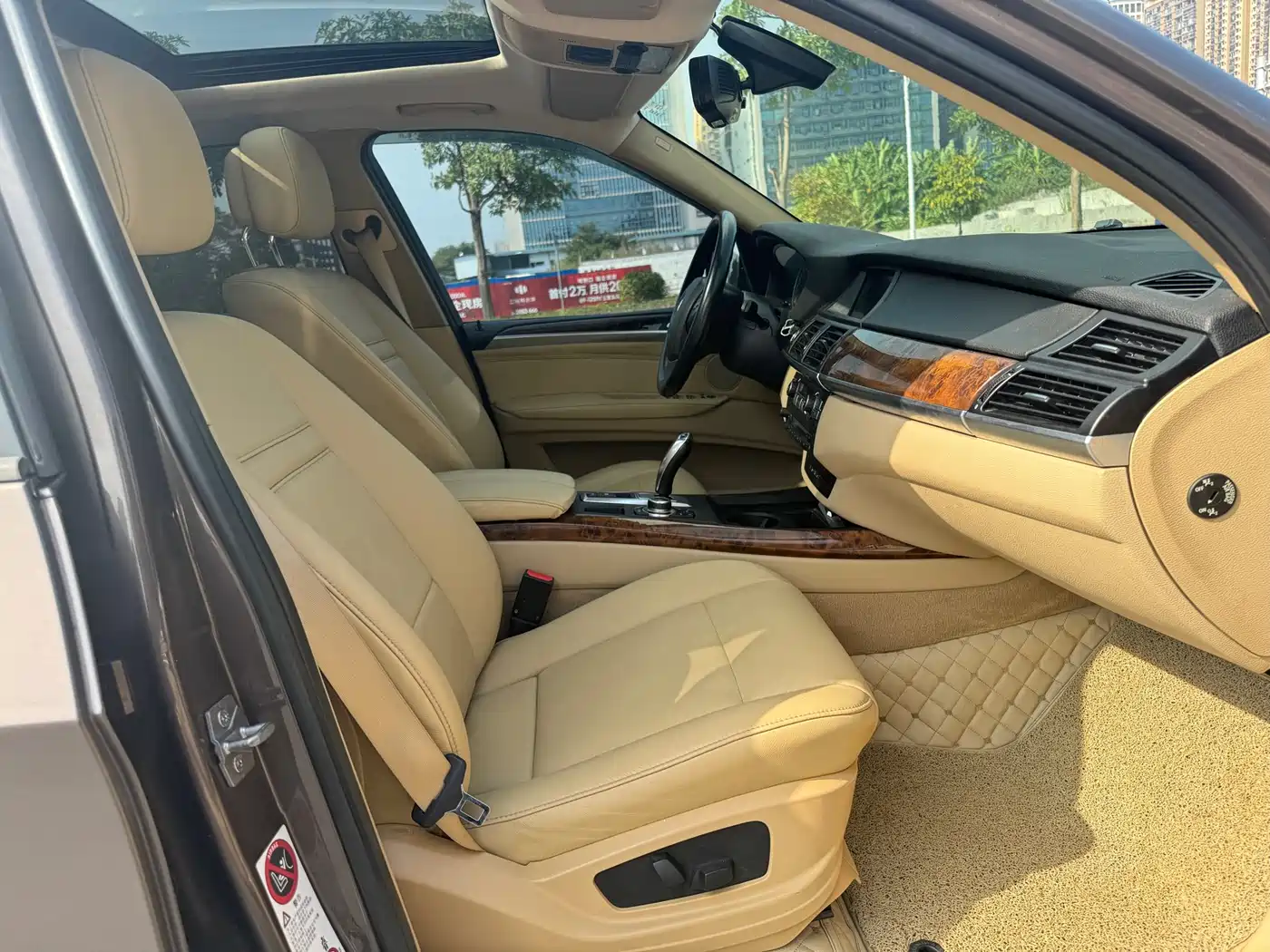 BMW X5 (Import) 2011 xDrive35i Leading Edition фото 11