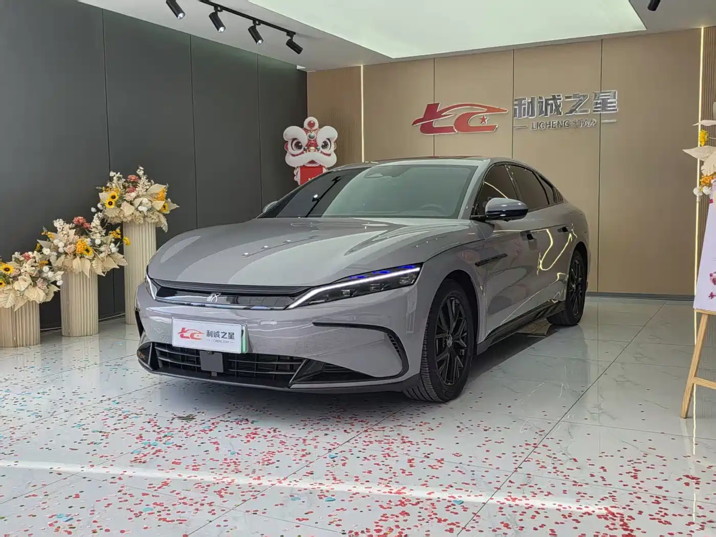 2025 BYD Han