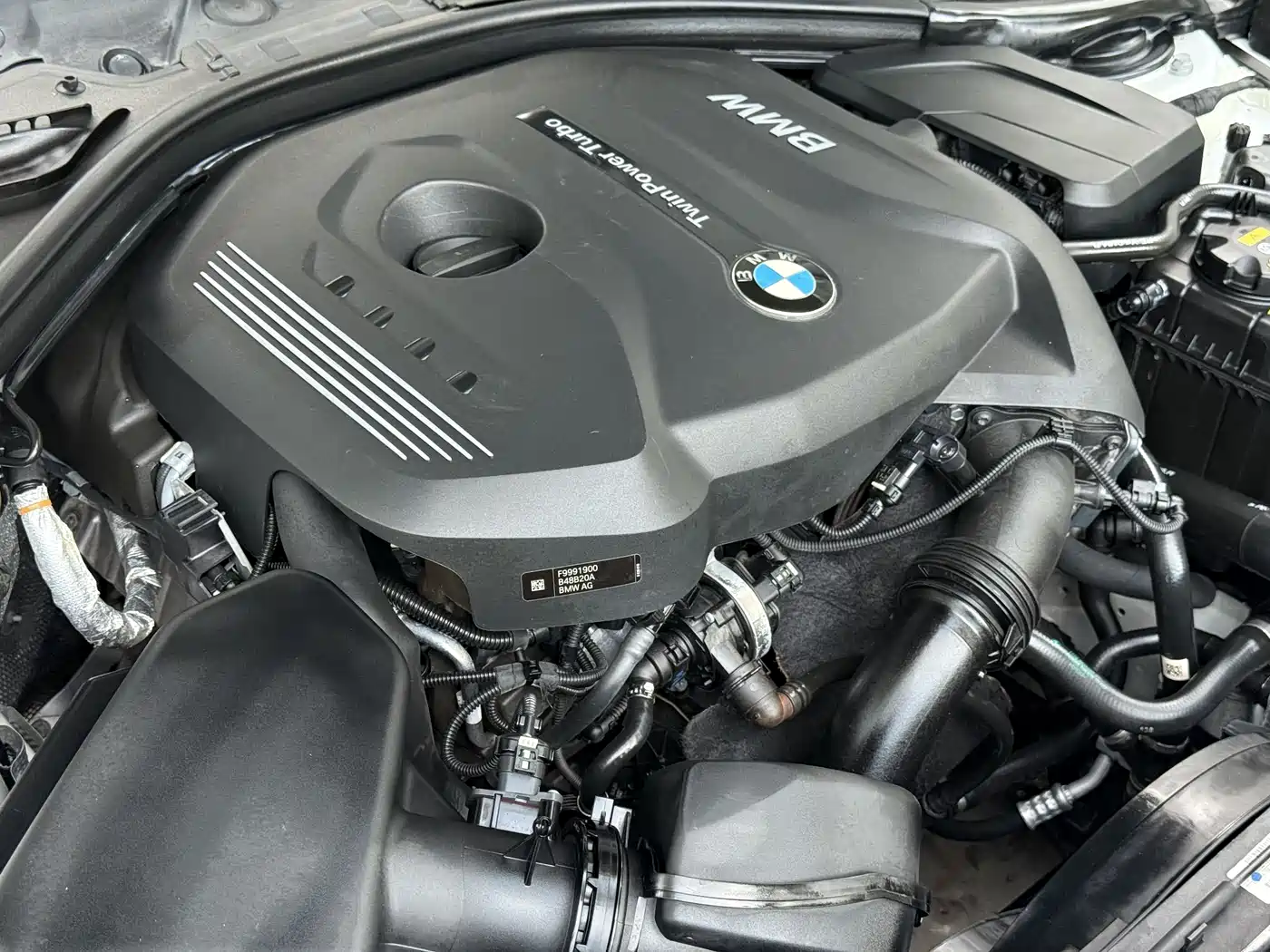 BMW 3 Series GT 2018 320i Fashion фото 35