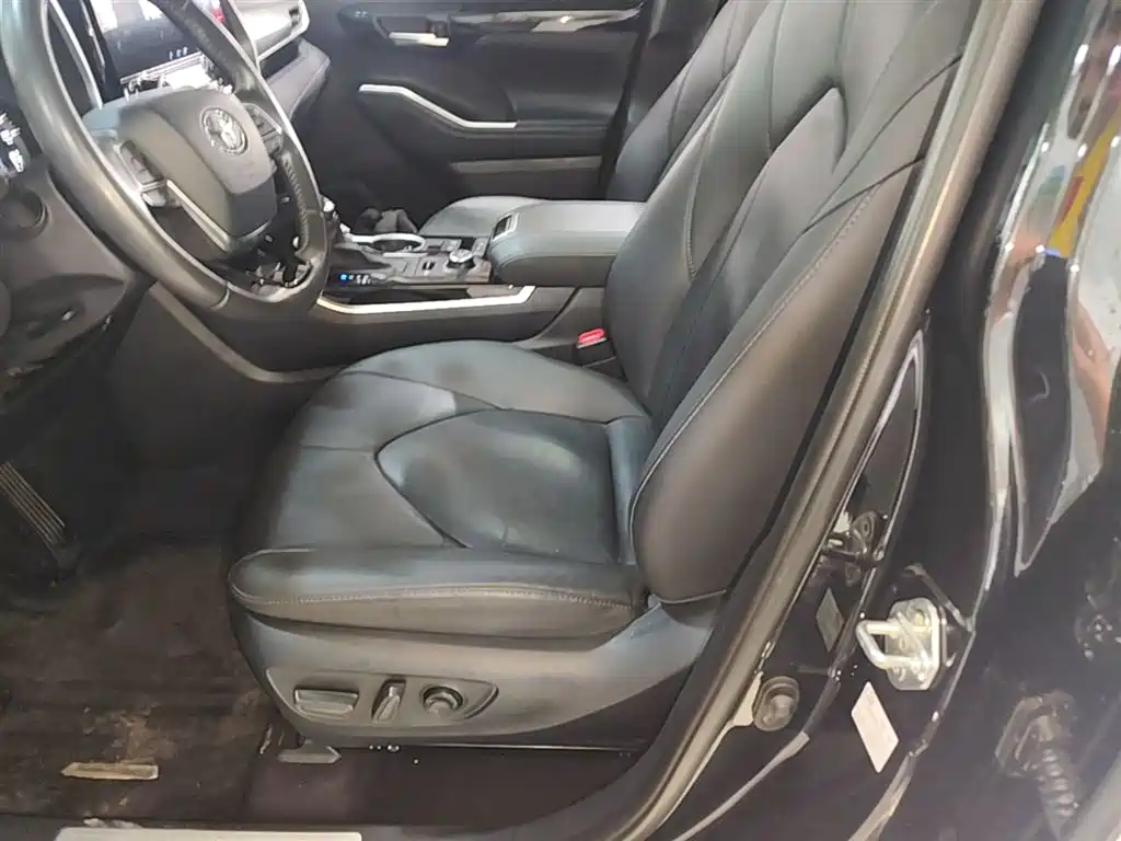 Toyota Highlander 2022 380T 4WD Premium 7-Seater фото 15