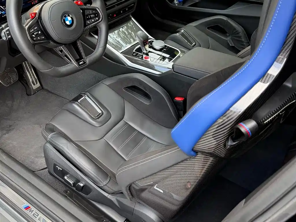 BMW M2 2024 M2 фото 10