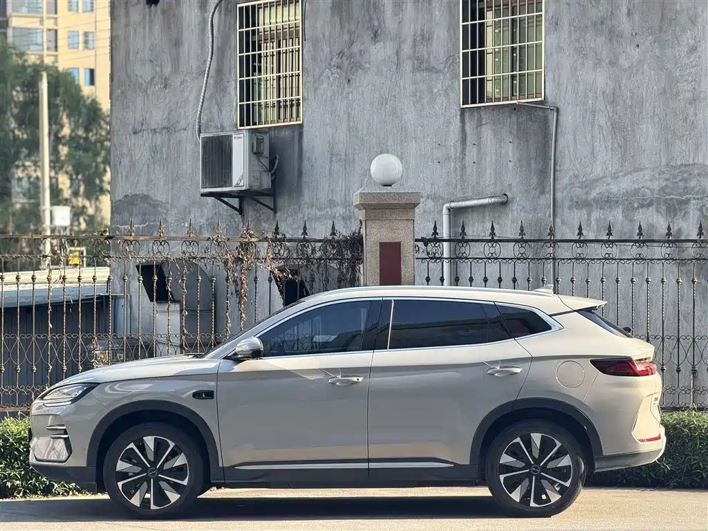 BYD Song PLUS PHEV 2025 2025 EV Smart Driving Edition 520km Luxury