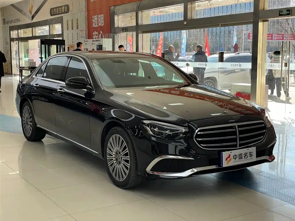  E CLASS