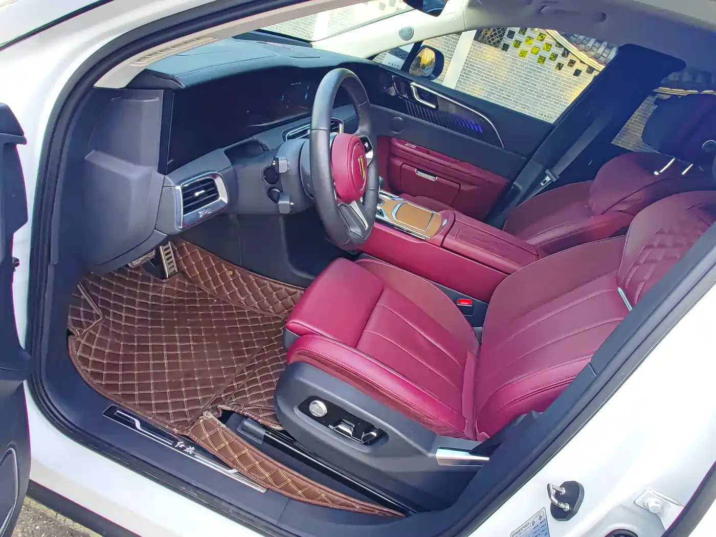 Hongqi E-HS9 2021 460km Flagship Comfort 6-seater фото 12