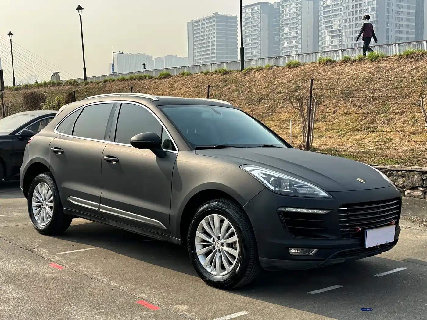 2018 Zotye SR9