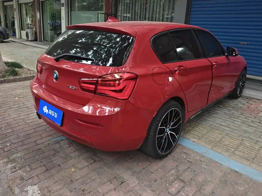 BMW 1 Series (Import) 2017 2016 120i Leading Model