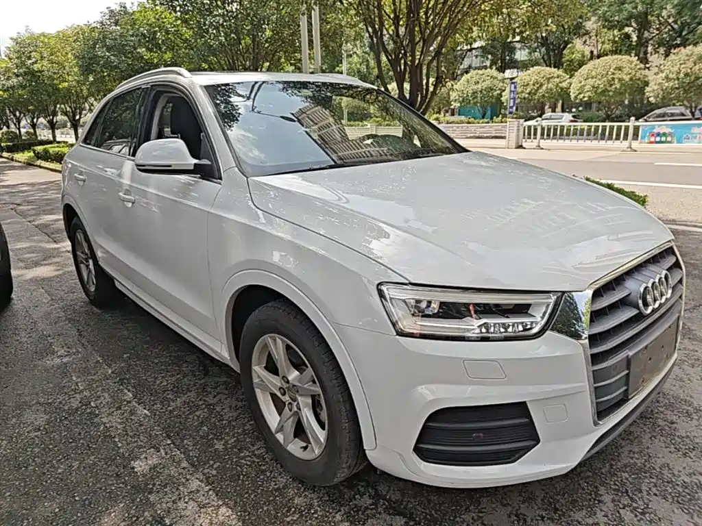 Audi Q3 2017 30 TFSI Fashion фото 4