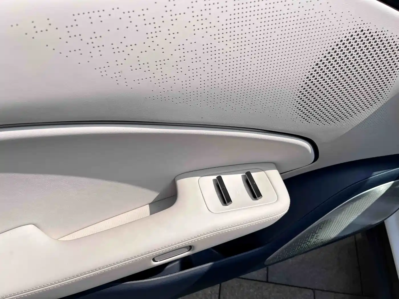 ZEEKR EXTREME KRYPTON 007