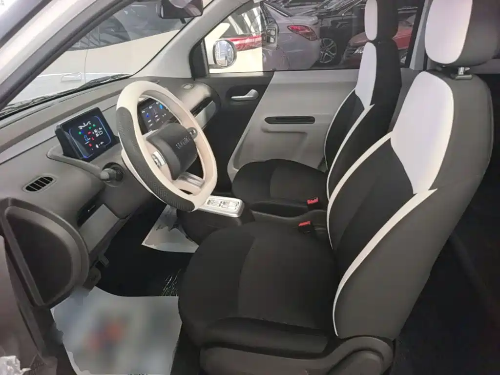 Photo 15 - Changan Lumin