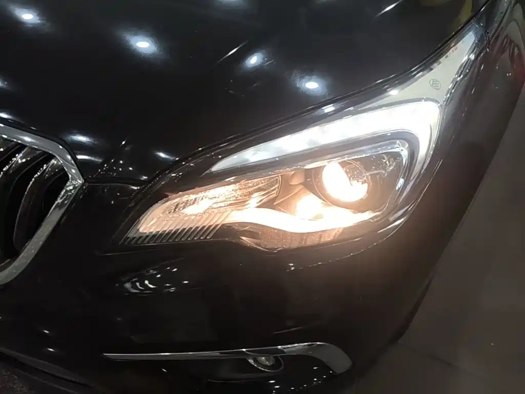 Фото 24 - Buick Envision Plus