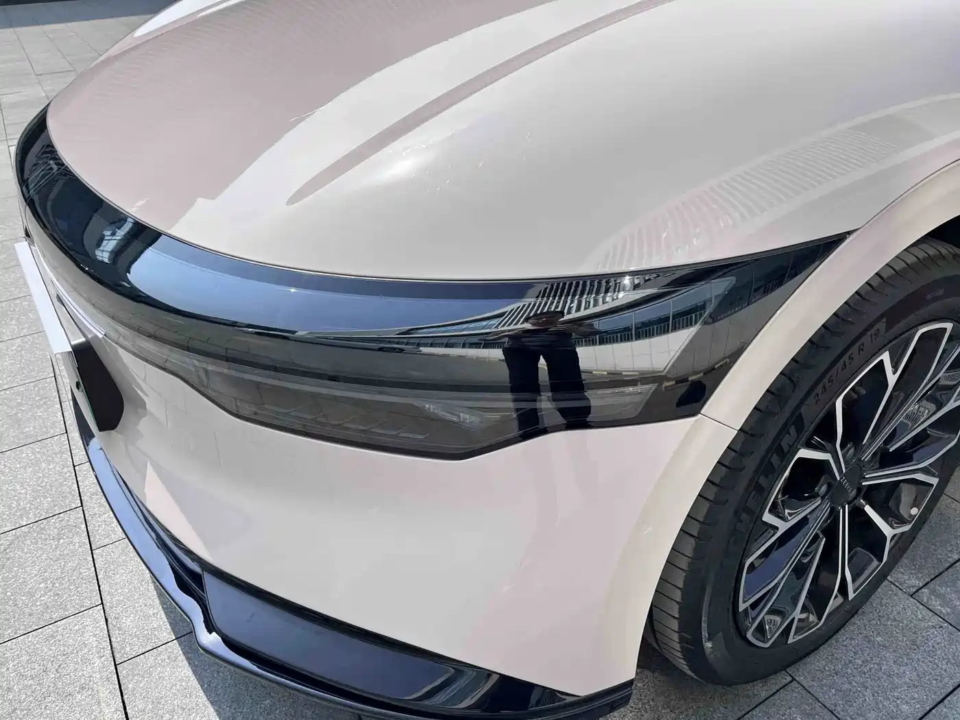 ZEEKR EXTREME KRYPTON 007