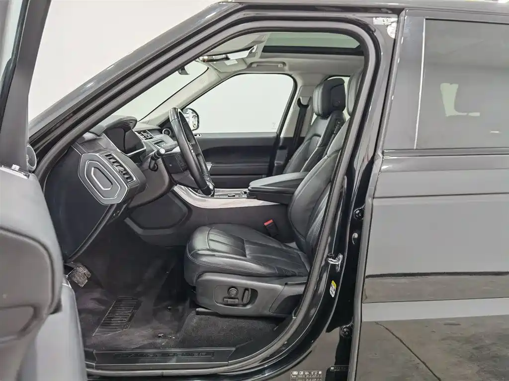 LAND ROVER RANGE ROVER SPORT NEW ENERGY