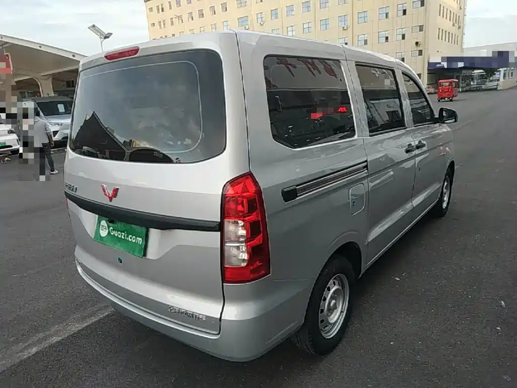 Wuling Motors Wuling Hongguang V 2025 2022 1.5L Power Take Edition Electric Power Steering LAR