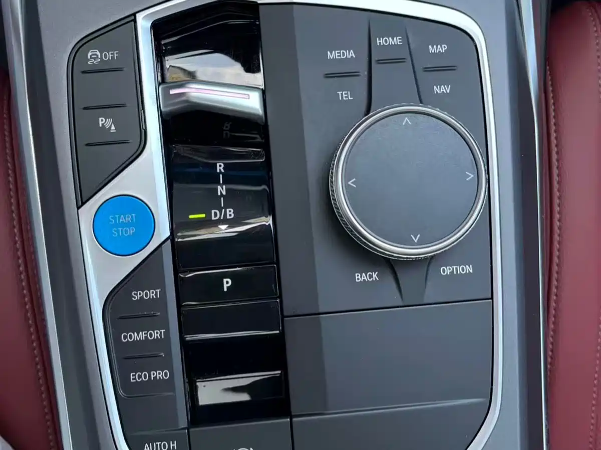 BMW i3 2025 2025 eDrive 35 L