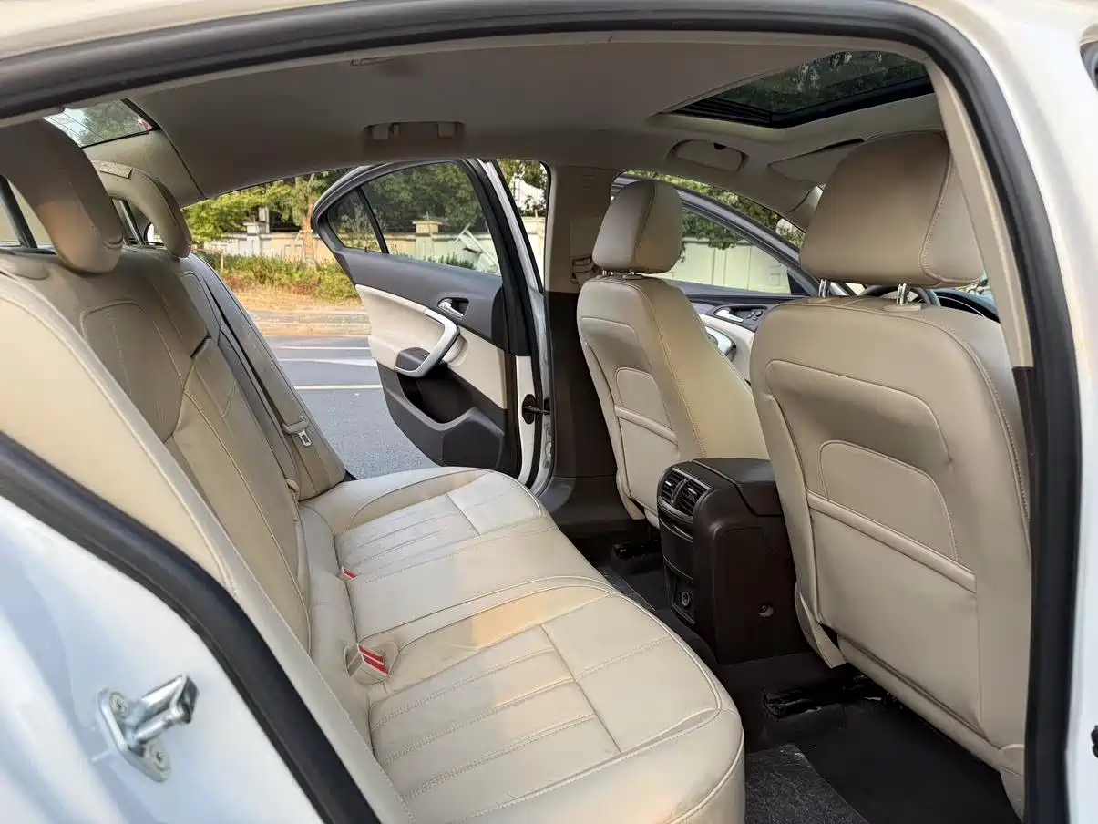 Buick Regal 2014 2.0L Elite Fashion Type фото 7