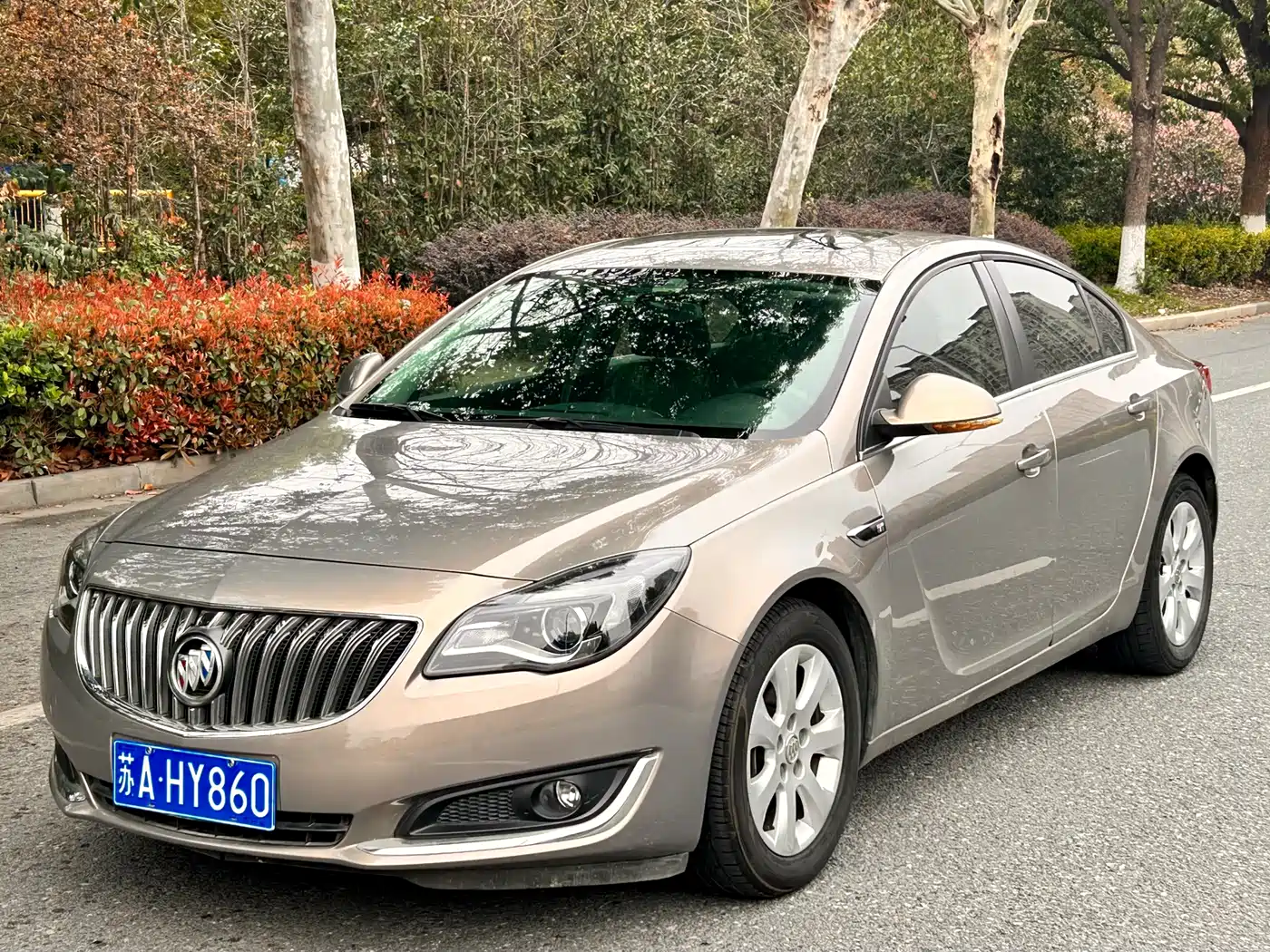 Buick Regal 2015 1.6T Leading Tech Edition
