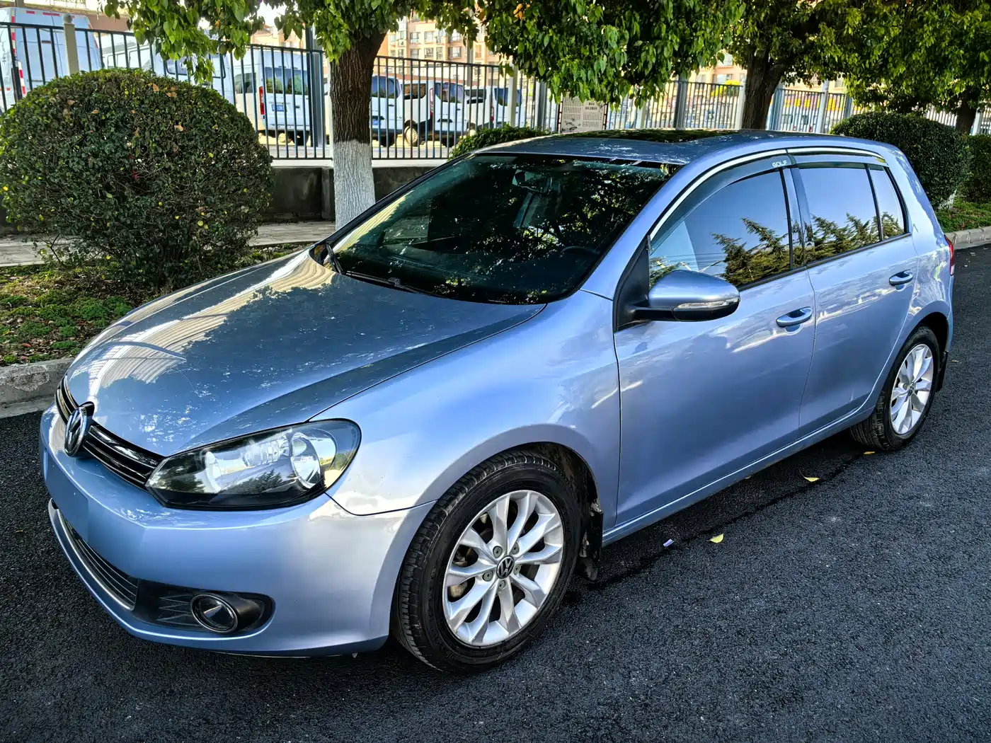 Volkswagen Golf 2012 1.6 Automatic Comfort Type фото 5